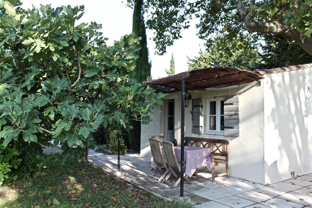 Domaine De Fontbelle Bed & Breakfast Graveson Exterior foto